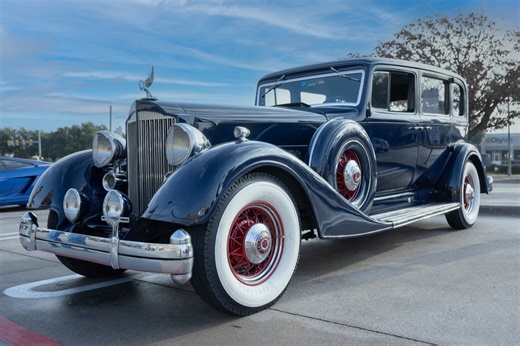 1934 Packard Twelve Series 1107 Five-Passenger Sedan