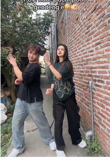 sepurane aku gaiso ddi wonglio soale aku gendeng🤣🙏🏻 @Mas Irvan #irvansindy #sindysee