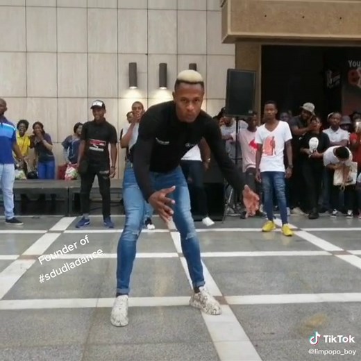 Limpopo Boy Dance Videos: Trendy Moves from Sdudla Dance