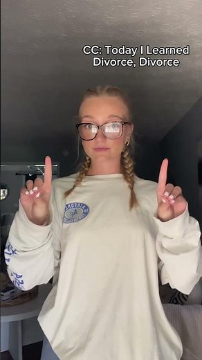 Divorce in ASL (Not a Teacher) #asl #signoftheday #signlanguage #learninglanguages #divorce