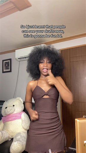 We watch and we don’t judge.🥹 #jayandtracy #mypersonalpage #naturalhair #afro #relateable