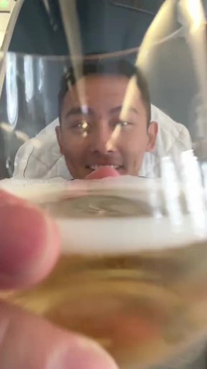 10K views · 113 reactions | This is what it’s like to fly to Hawaii in first class for less than $6 Just be smart with your credit card point | Car Performance | Facebook