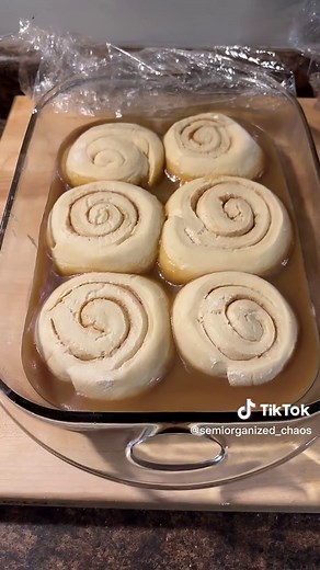 Delicious North Dakota Caramel Rolls Recipe