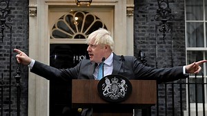 La curiosa despedida del poder de Boris Johnson: 'Esto es todo, amigos'