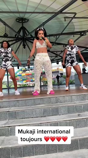 154K views · 1.8K reactions | REBO maman na bango Mukaji internationale  https://youtube.com/@lamusiquecongolaise2432 | La Musique Congolaise +243 | Facebook