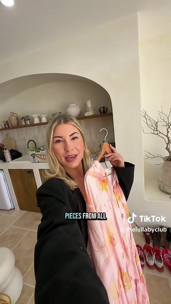 Oh these sneak peeks…😎🤤 #photoshoot #vlog #shootday #ditl #behindthescenes #thelullabyclub #sneakpeeks #inclusivefashion