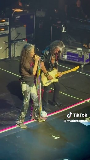 Aerosmith: Dream On Live Performance Highlights