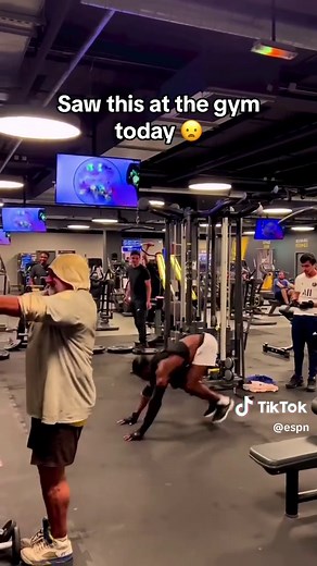 What is bro training for? 😯 (via @TheLyonBlacks) #gym #strong | gym