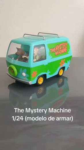 Scooby Doo Mystery Machine Model Kits and Collectibles