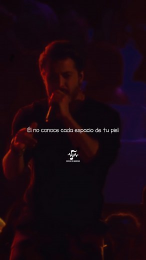 344K views · 15K reactions | Él nunca supo amarte como yo lo sé | Me Llamas Remix - Piso 21, maluma | Musica nueva y letras | Facebook