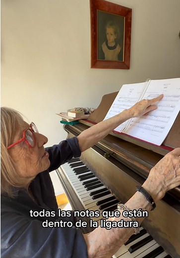 Cómo leer partituras en piano: Ligaduras y técnica