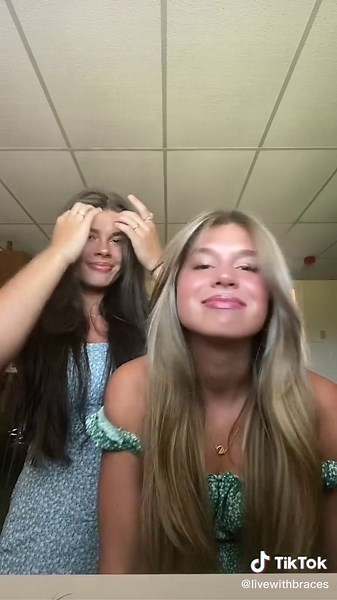 Tag us in your Videos and we’ll repost 😁❤️ #bracesoff #bracesoffcheck #bracesoffcountdown #braces #bracesgirl #bracesremoval #bracesglowup #bracescheck #braceson #bracestok #bracesjourney #zahnspange #zahnspangengirl #zahnspangenglowup #zahnspangeraus #glowup #foryou #viral #fyp