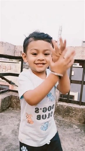 aap hame follow nahin karte ho🙏...aise kaise #trending#funny #ytshorts #youtubeshorts #viralvideo