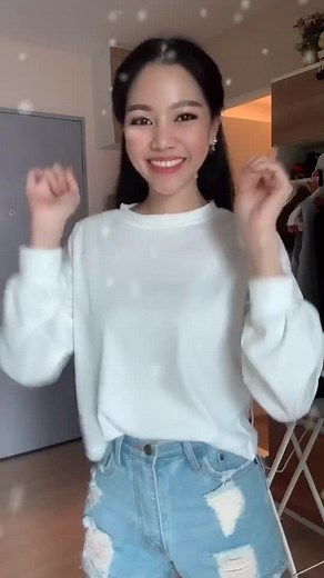 Fun Dance to the Catchy Song Lemon Tree