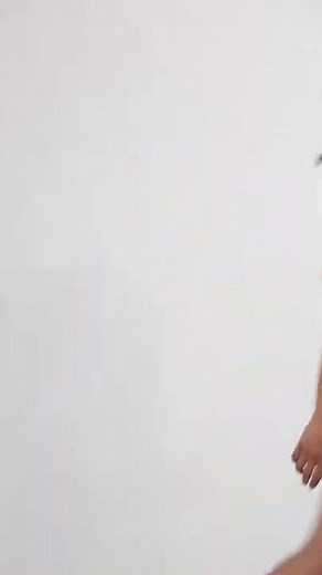 Sporti Solid Underwire Bikini Top (D/DD/E/F) | SwimOutlet.com