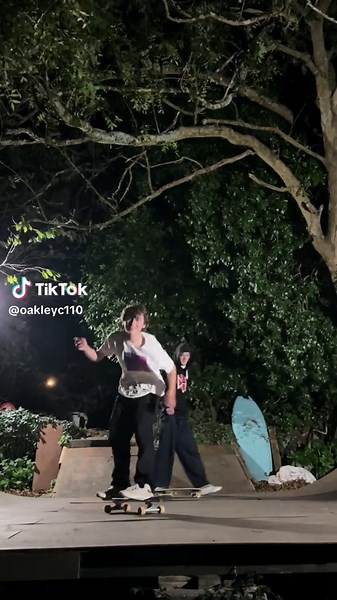 Sketchy Heelflip Skateboarding Tricks and Tips