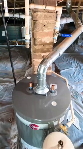 78K views · 580 reactions | Installing a gas water heater  I removed an old 40 gallon natural water heater piped in CPVC. I adapter to the CPVC and installed copper pipe to the new water heater, and added a thermal expansion tank per code in my area #plumbing #plumber #diy #fyp #reels #homerepair #plumbingrepair #foryou #plomero #handyman | The Plumberlorian | Facebook