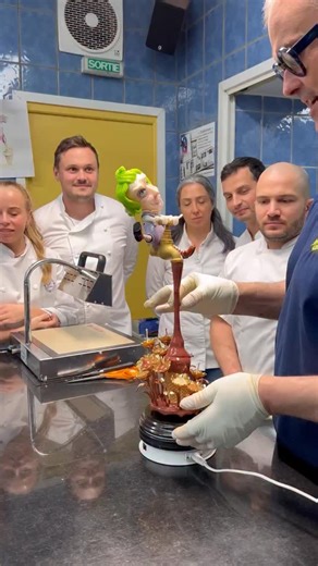 2.6K views · 1.8K reactions | L art du sucre tiré Ikebana deuxième...