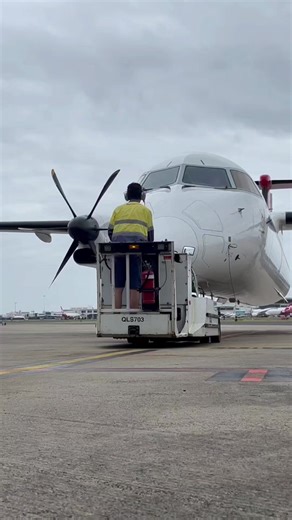 Pushback Aircraft Operations Explained