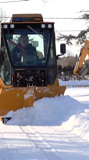 🚜 You can have it all with the Folding V-Plow! This plow can function as a straight blade, v-plow, scoop or angle plow. Explore the Folding V-Plow and more: https://tracklessvehicles.com/products/plows/ #SidewalkPlow #SnowPlow #Plow | Trackless Vehicles