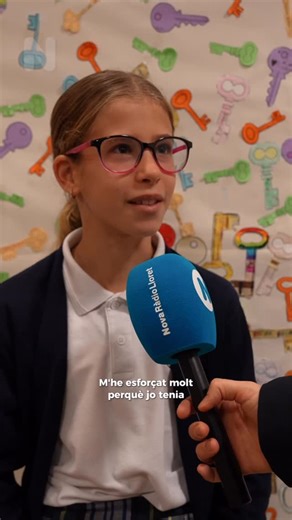 Nova Ràdio Lloret on Instagram: "🎒🏫 Les escoles de Lloret de Mar trien els 15 representants a l’Ajuntament dels Infants 👧🧒🏛️ En els propers mesos, debatran i consensuaran un projecte de millora per a la vila 🌱🏘️"