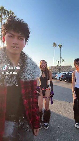 Pregame 😛#escape #halloween | halloween