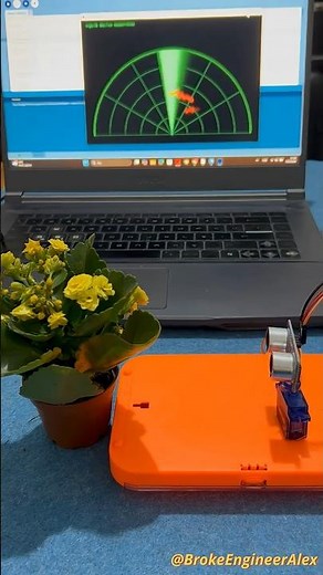 I Built a REAL Arduino Radar 🔥 (Object Detection)