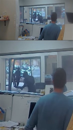 CCTV shows jewelry store robbery