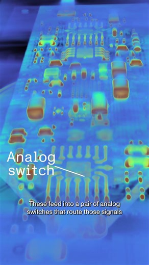 This medical device fits in your pocket | CT scan of the Kardia 6L EKG