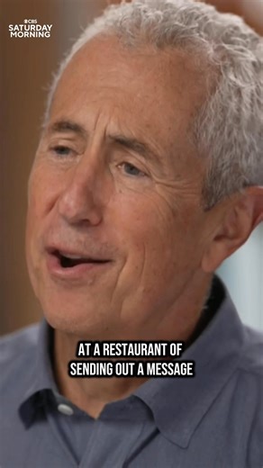 "What you want in a burger is a mess" Restaurateur Danny Meyer explains why a good, messy burger is the perfect menu item. | CBS Mornings