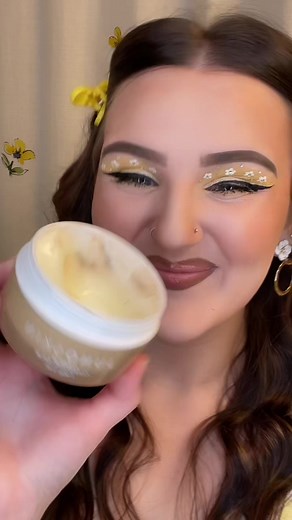 #ad @junoco $15 Cleansing balm coming in clutch to remove glued on gems and waterproof liner! #junoco #clean10 #ad