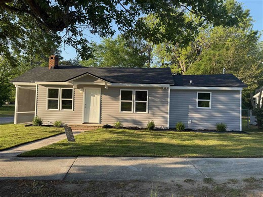 512 E Liberty St, Marion, SC 29571 - MLS 2610694 - Coldwell Banker