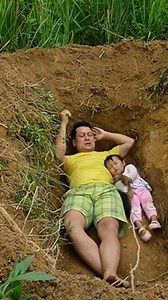 5.5K views | The story of a father digging a grave for his 2-year-old daughter brings tears to the online community. Full story in 1st c0mment  | Go Drunk, you are home. | Facebook