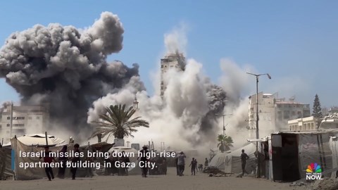 Israeli missiles destroy high-rise building in Gaza City