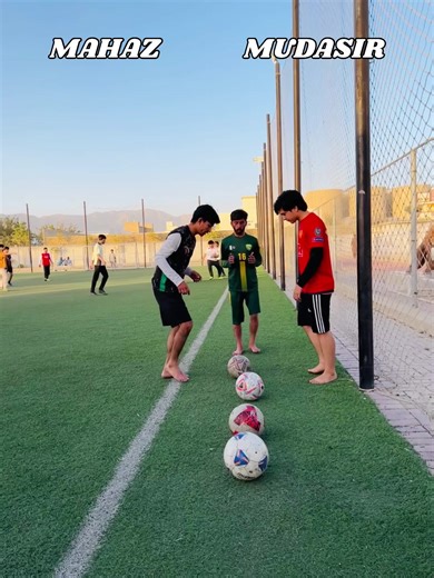 Exciting Football Challenge: Score Big and Kick Higher!