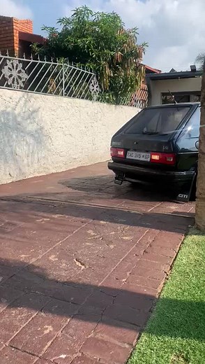Experience the Incredible Sound of the Volkswagen MK1 Exhaust