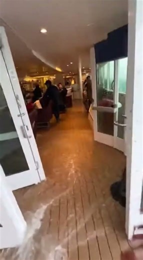 Cruise Ship vs. Insane Storm Waves #ocean #storm