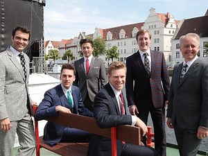 King's Singers uphold a glorious tradition — in their own way