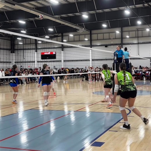 What a great day for our 14’s! Battling it out all day and finishing strong at 2–1 💪🎉 So proud of how you stayed positive, worked hard, and had each other’s backs every step of the way. Huge shoutout to the coaches for keeping the energy high and leading these amazing young ladies with heart and passion. What a team! 💚🔥 | Matrix Club Volleyball