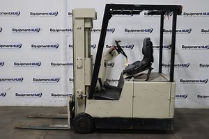 Crown 30SCTT 2550 Lb. Lift Capacity Electric Forklift - The Equipment Hub