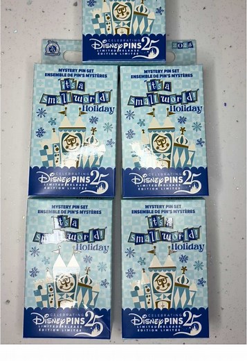 Unboxing It's a Small World Holiday 2025 Mystery Pins