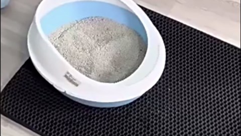 HCY&WLD Cat Litter Mat, Waterproof Double Layer Honeycomb Litter Trapping Mats, Easy to Clean, Less Waste (24"x18", Khaki)