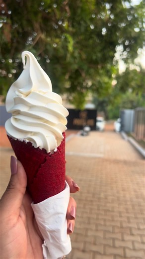 نشيل ايسكريم من فرع حي الروضة😍 #pocoloco #مليون_مشاهدة❤ #sudan #حي_الروضة #الشعب_الصيني_ماله_حل😂😂