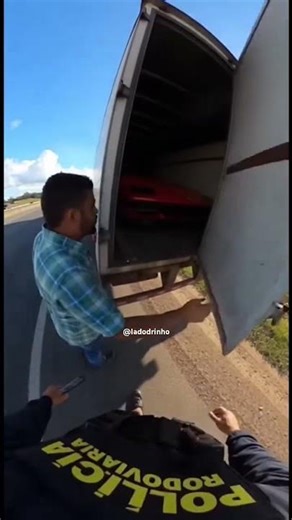 MAGNUM: FERRARI 308 GTS