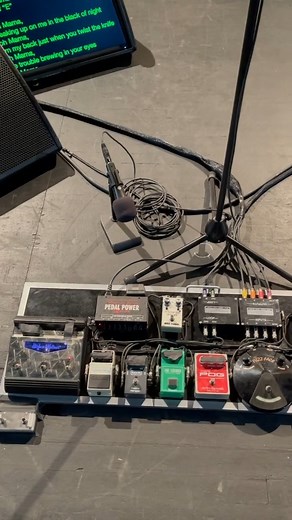 Joe Bonamassa gives a tour of his 2022 touring rig! https://joeb.me/JB-Tickets | Joe Bonamassa