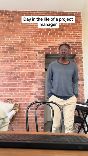 Day in the life of a project manager #jobs #jobtok #jobhumor #corporateamerica #projectmanagement #projectmanager #careers #scrum #agile #productmanager