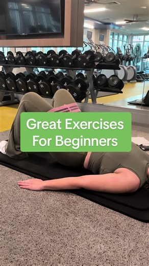 Glute ham bridges are a beginner-friendly powerhouse 💪 They teach proper hip extension, activate the glutes and hamstrings, and strengthen the entire posterior chain—glutes, hamstrings, and lower back. This makes them perfect for building a strong foundation while protecting your spine. They’re also an elite warm-up before squats, helping wake up the glutes, improve muscle connection, and enhance squat depth and stability. Simple, effective, and results-driven 🔥 @YT: BIG Maine #GluteActivation