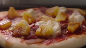 24K views · 201 reactions | Controversial or pure genius? Marmite Pineapple Pizza is the star of the Gousto menu.  Who’s ready to dive in? See the menu with 50% off your first box - https://bit.ly/2TXSAji Choose your recipes: https://bit.ly/2TXSAji | Marmite | Facebook