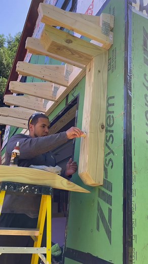 3M views · 14K reactions | Building custom corbels for our garage portico #construction #carpentry #homerenovation #contractor #howto #reels #trendingreels #outdoorliving | Scarlet Oak Homes | Facebook