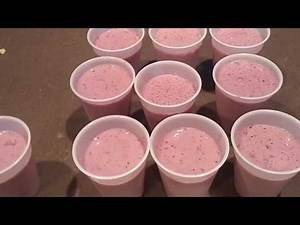 Large family making homemade YOGURT ...LOTS for CHEAP and HEALTHY